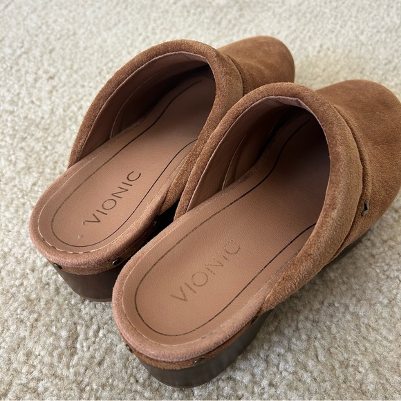 Vionic Kacie Brown Suede Clog Shoe - Picture 4 of 7